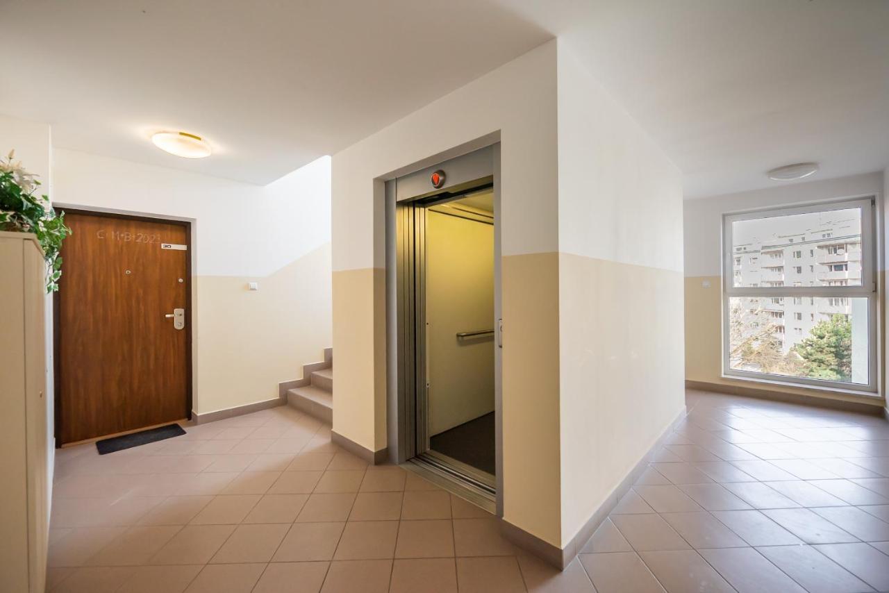 Maroks Zolwia Apartment ワルシャワ エクステリア 写真